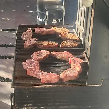 Летний дом Restaurante Asador El Puente Galdames *