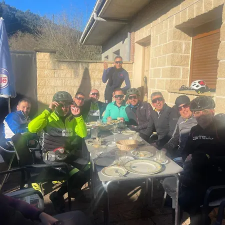 Летний дом Restaurante Asador El Puente Galdames Сан-Педро-де-Гальдамес