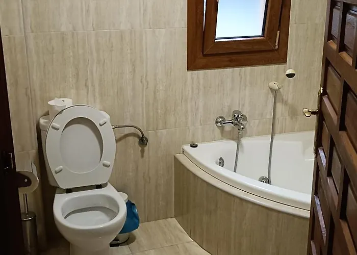 Restaurante Asador El Puente Galdames カントリーハウス *