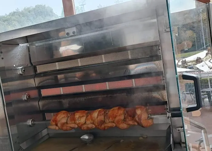 カントリーハウス Restaurante Asador El Puente Galdames