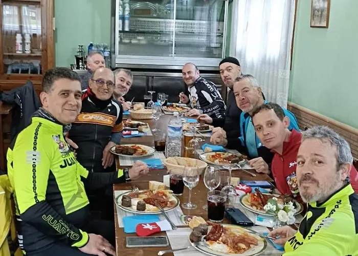 カントリーハウス Restaurante Asador El Puente Galdames